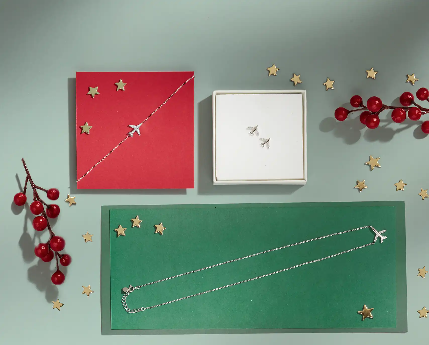 Schmuck mit Flugzeug Anhängern